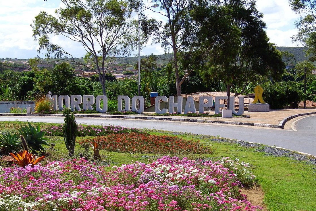 Entrada da cidade de Morro do Chap&eacute;u, na Bahia